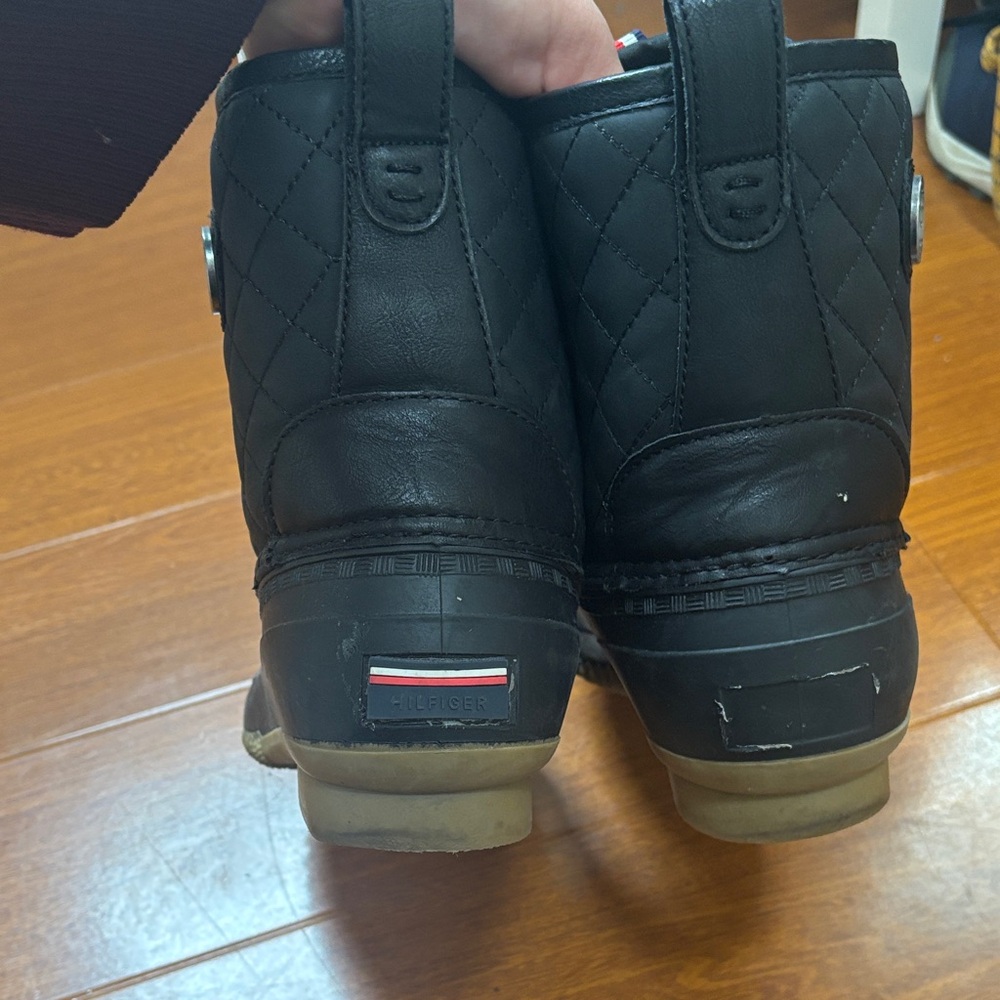 Tommy Hilfiger Black Quilted Winter Boots - Picture 11 of 11